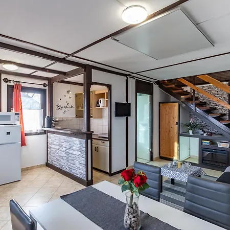 Апартаменты Karesz - Happy Залакарош