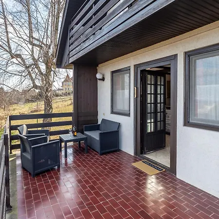 Апартаменты Karesz - Happy *