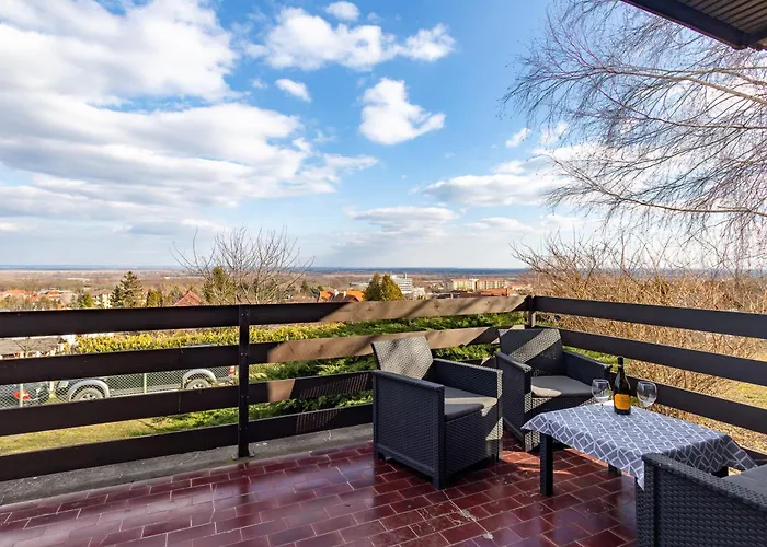 Karesz - Happy Apartment